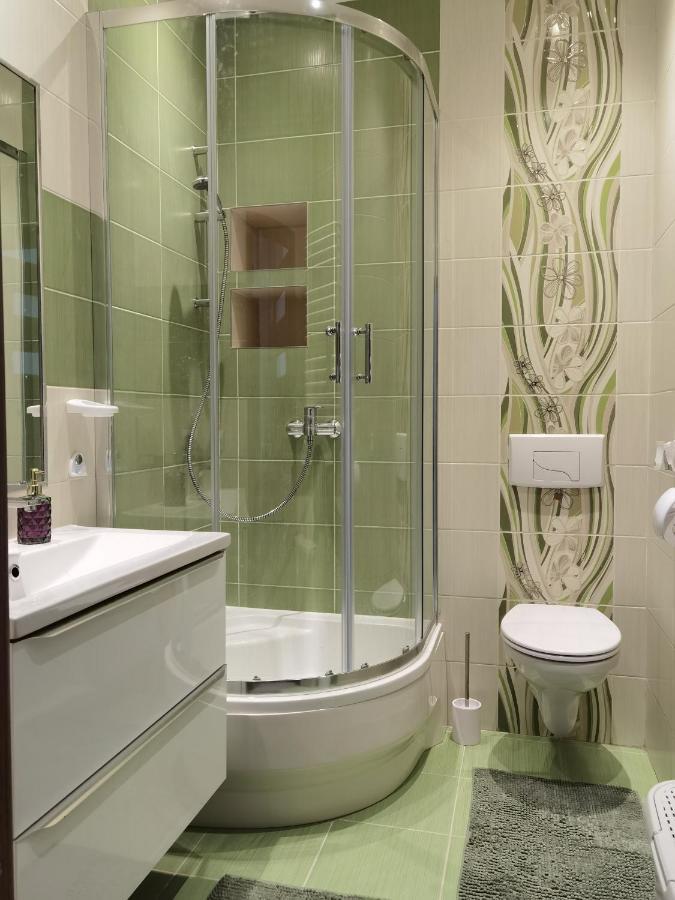 Trzy Szczescia Apartman Zielona Góra Kültér fotó